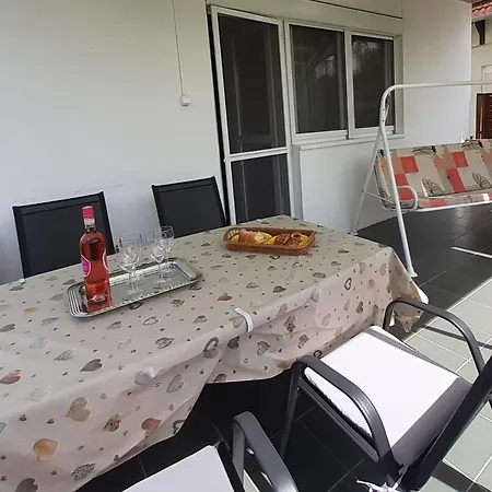 Holiday home Hibiscus Nyaralo