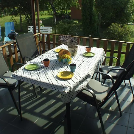 Hibiscus Nyaralo Prázdninový dům *