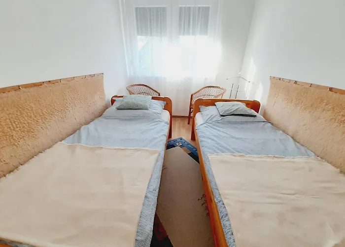 Prázdninový dům Hibiscus Nyaralo