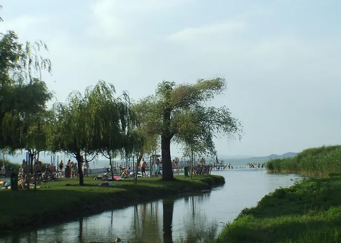 Prázdninový dům Hibiscus Nyaralo Balatonfenyves